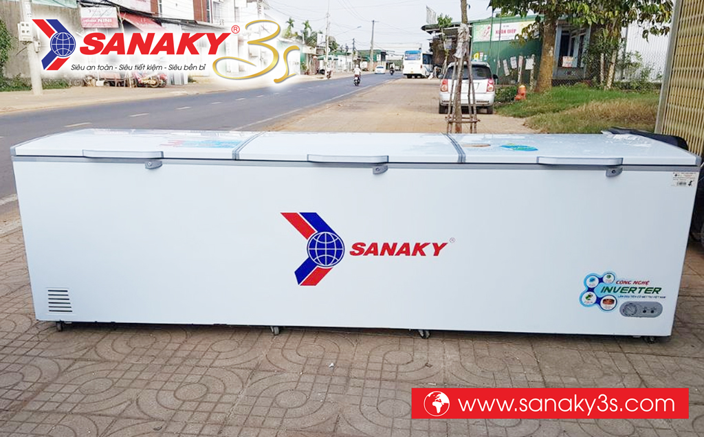 Tủ đông Inverter Sanaky VH-1399HY3 3 cánh