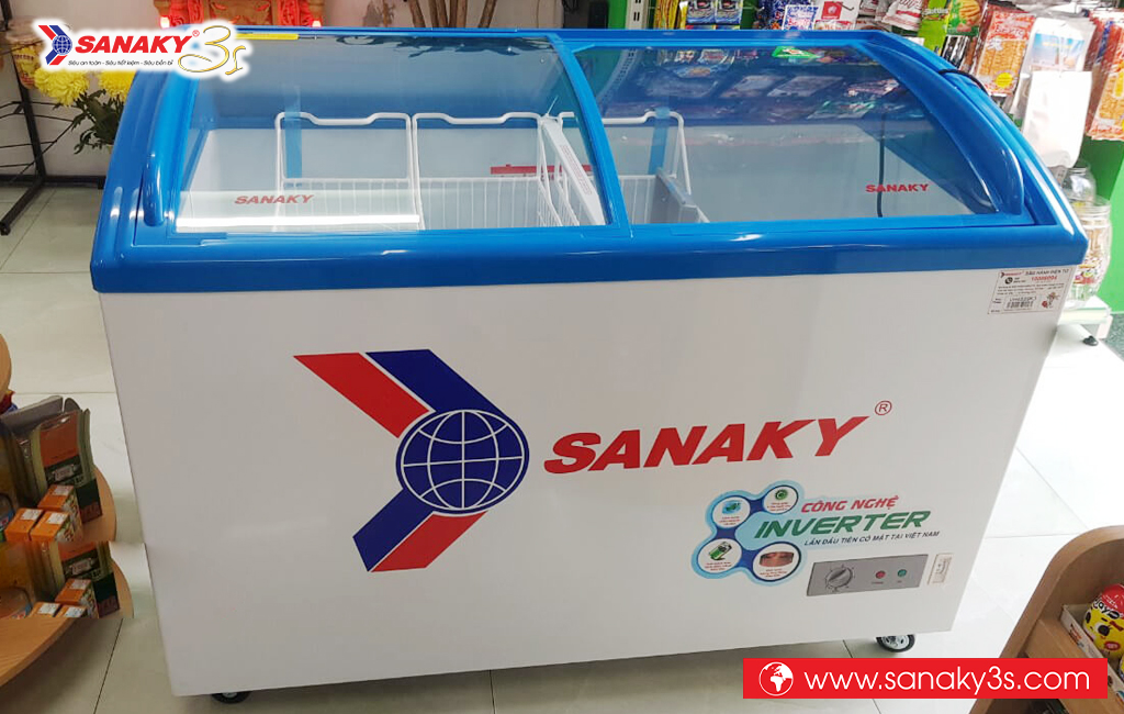 Tủ đông mặt kính Sanaky inverter VH-4899K3