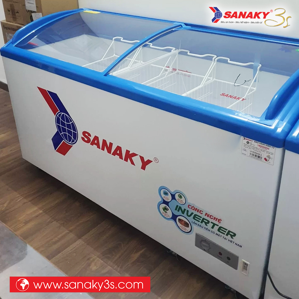 Tủ đông mặt kính Sanaky inverter VH-6899K3