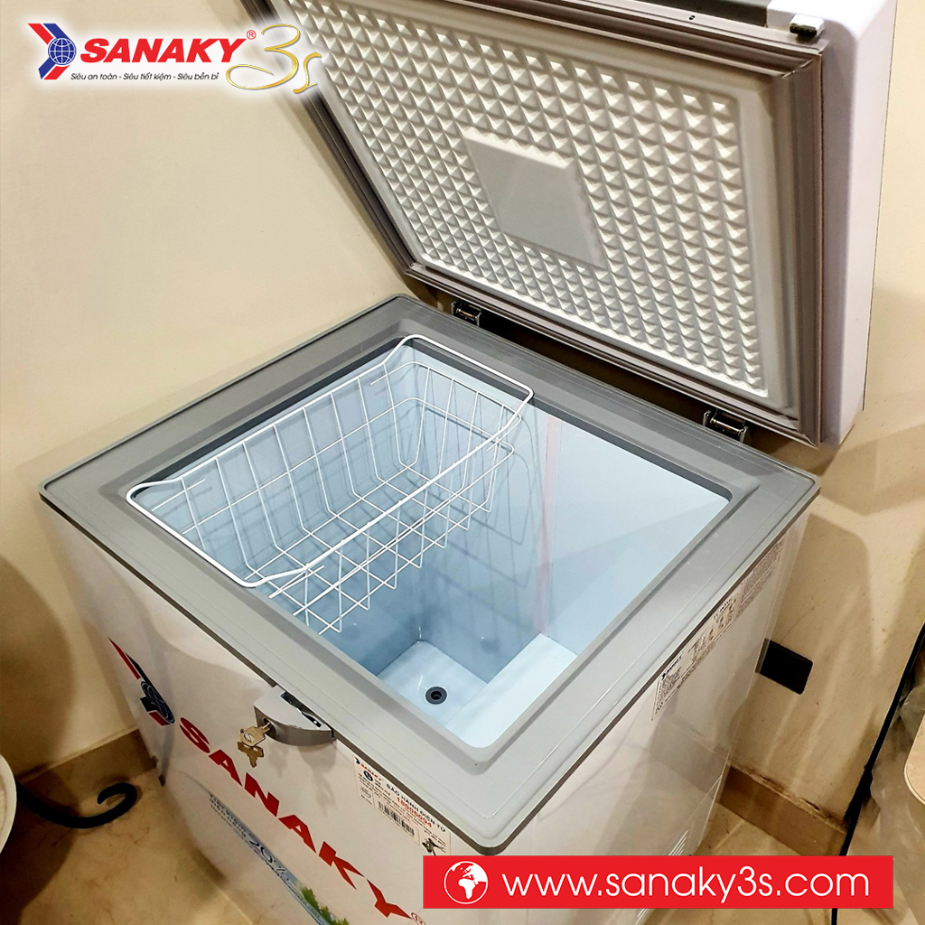 Lòng tủ đông Sanaky VH-1599HYKD