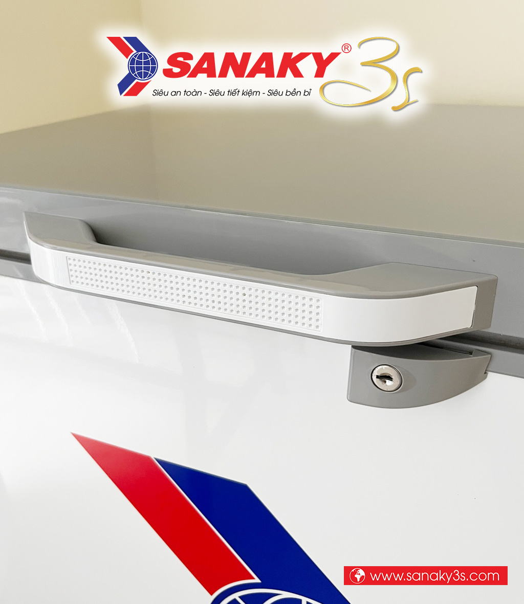Tay cầm tủ đông Sanaky Inverter VH-4099W4K