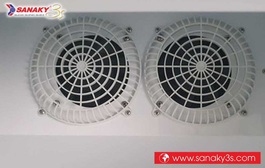 Hệ thống làm lạnh quạt gió tủ mát 3 cánh Sanaky